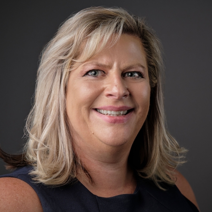 Cheryl Woodring Headshot